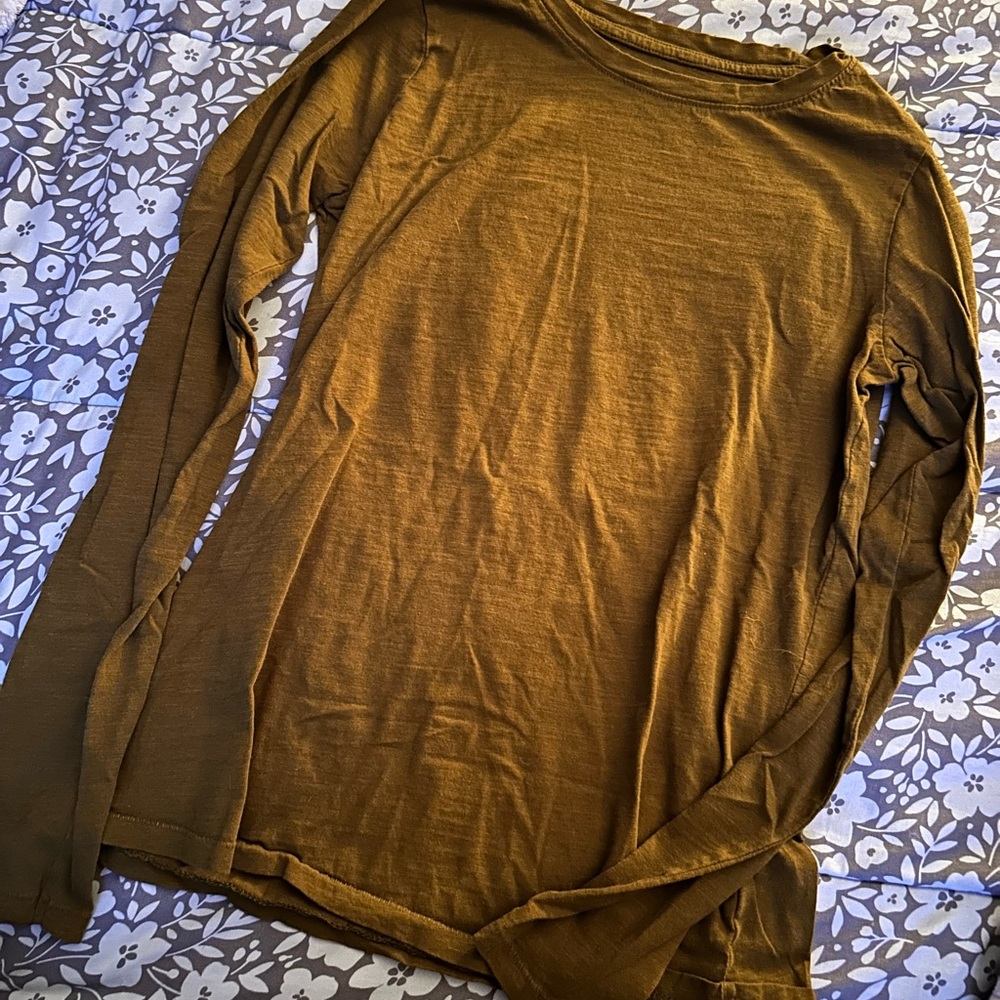 Sonoma Women's Long Sleeve Top in Mustard